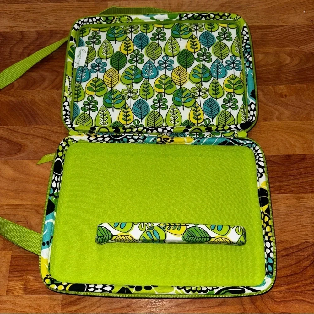 Vera Bradley Retired 